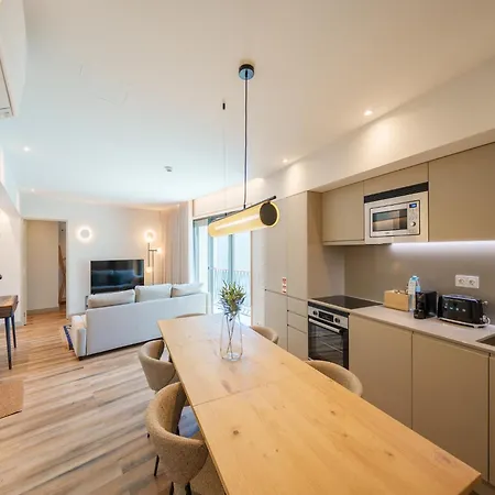 Apartment Feel Firmeza Coworking & Flat 3