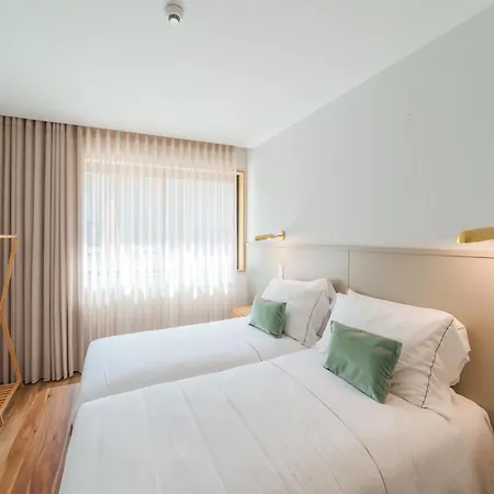 Feel Firmeza Coworking & Flat 3 *