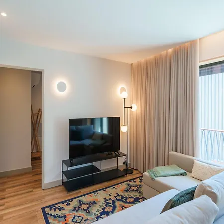 Feel Firmeza Coworking & Flat 3 *